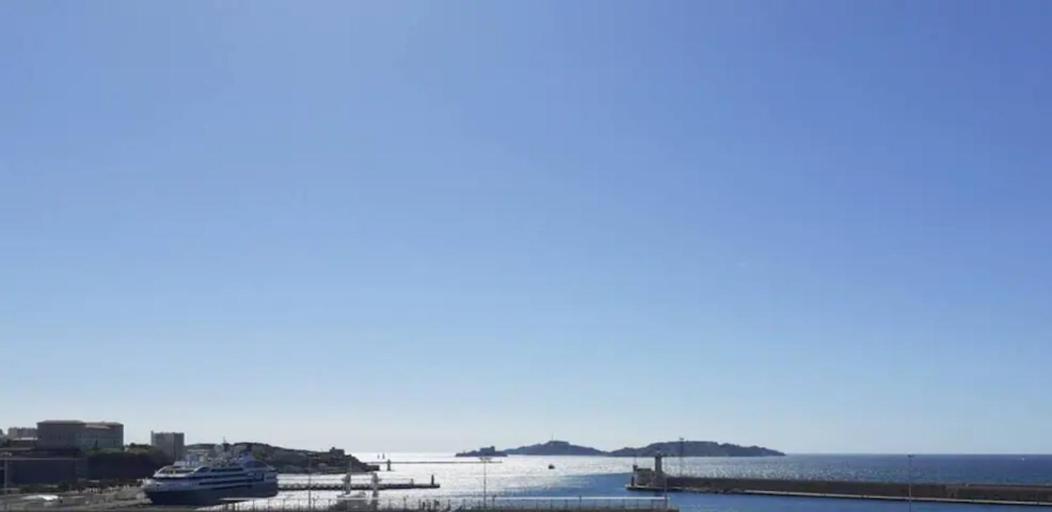 T2 Vue Mer Au Pied De La Major Marseille Exteriör bild