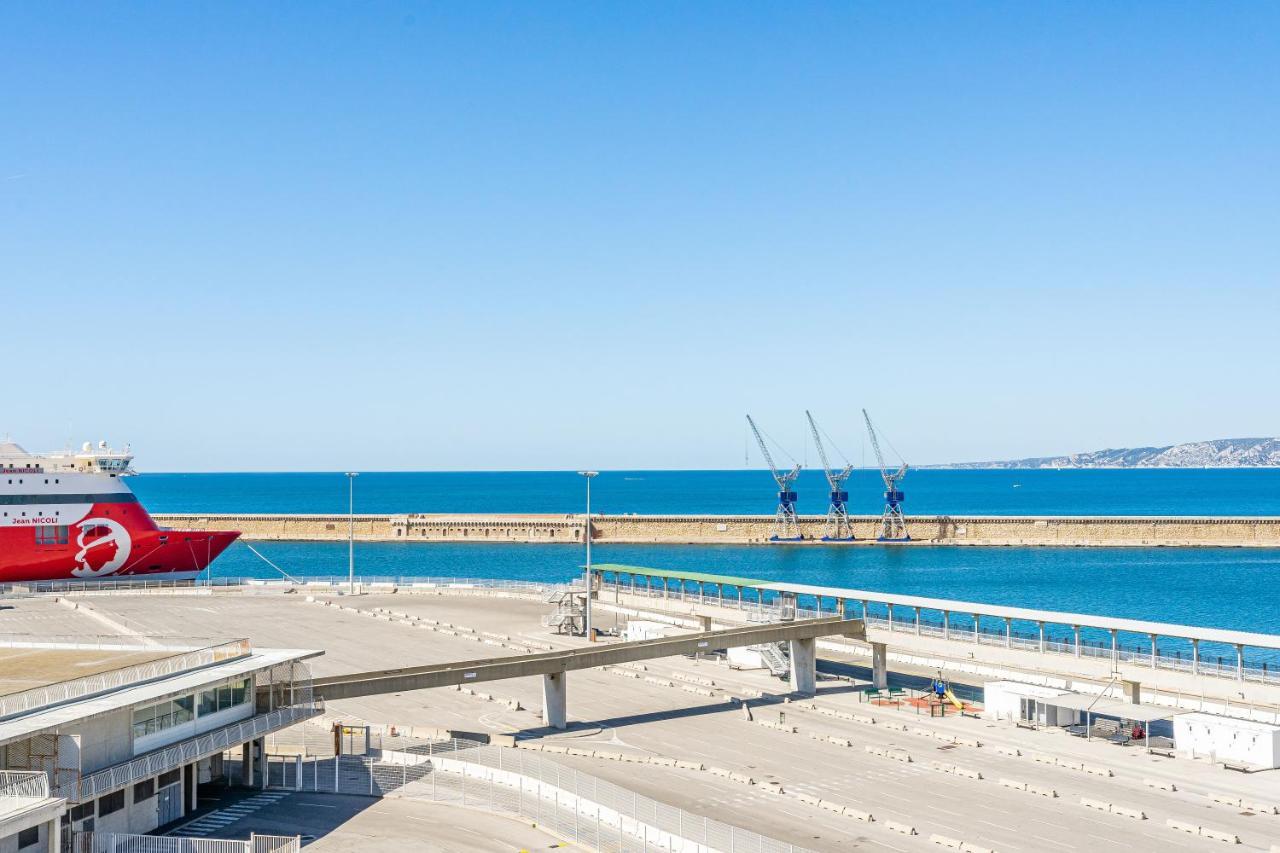 T2 Vue Mer Au Pied De La Major Marseille Exteriör bild