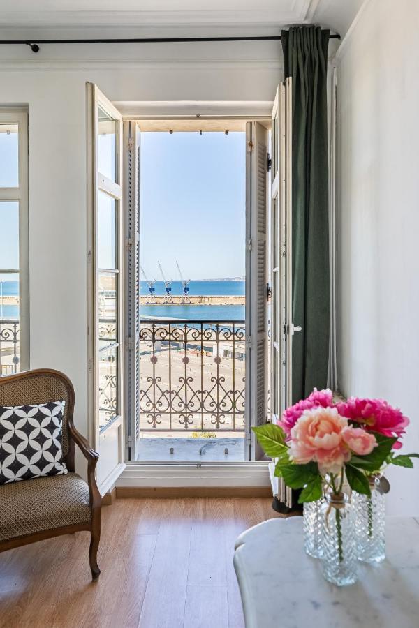 T2 Vue Mer Au Pied De La Major Marseille Exteriör bild